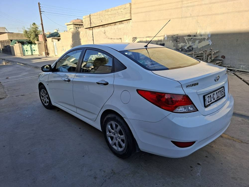 اکسنت مودیل 2011
مەکینە 16 
ناو زەرد
بێ سبوغ 
سەنەوی تازەیە
کۆبۆن بەنزینی هەیە
گێڕو مەکینەو تەبرید کارەبایی 
توندو تۆڵی بەشەرت 
سەیارەکە ماڵی دۆستە دینار مەسرەفی نیە كركوك, العراق


**إذا كنت صاحب هذا الإعلان وتريد حذفه لأي سبب، رجاءا أرسل رسالة إلى الدعم الفني**