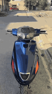 السلام عليكم دراجة فراشة مال حاوية مكفولة كفالة عامة كلشي بية شغال اي نقص مابية محرك مامفتوح السعر 600 وبية مجال لشراي يتصل مكاني نجف ***********
