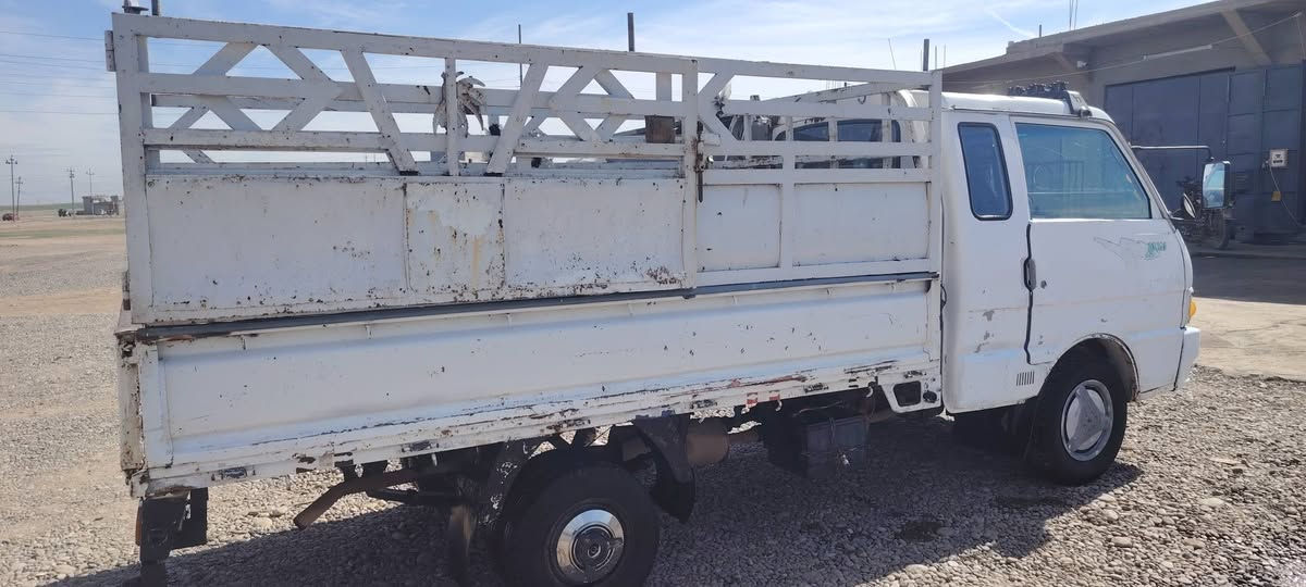 السلام عليكم كيا بنكو للبيع موديل 96 محرك كير شرط كهربائيات كلها شغاله مكلف بل نشر اتصل *********** السياره جاهزه وشرط التحويل
