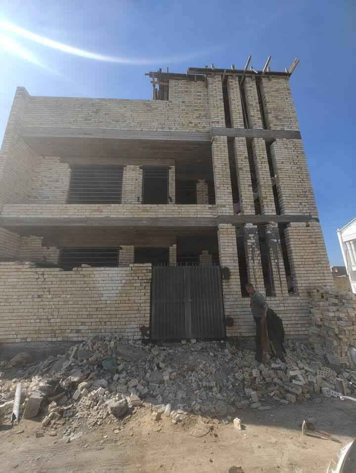 سلام عليكم
خلفه بناء متفرغ حالياً 
نشتغل قطعي وع الدبل
شغل درجه اوله وتنضيف الموقع بعد اكمال العمل
انجاز سريع بالعمل 
( اسعار مناسبه)
الاسفسار تواصل خاص واتصل على الرقم
*********** 
***********
