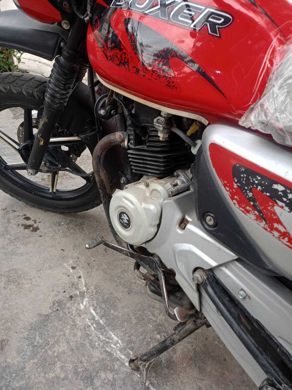 سلام عليكم بوكسر مديل 22
دراجه شرط الفحص شلعه معدل دراجه خير من الله مرقم ب اسمي ثاني يوم احول سعر ب مليونين 
*********** وتساب موجوده
