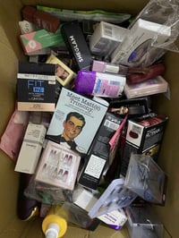 بضاعة تصفية • امزونيه اصلي • ١٣٢ قطعة