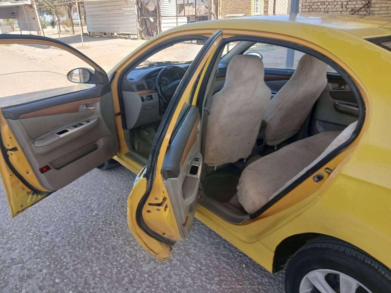 ليفان ٦٢٠ رقم كربلاء مشروع وطني السياره كفاله عامه عدا جاملغ صبغ والدوس فقط كير محرك مكفول حداديه تخم تاير جدد تبريد ثلج جاهزه من كلشي  السياره على وضع الشركه تحويل مباشر السعر٤٠ وبيهة مجال كلش بصيط حق الجيه سياره مال جناي عنوان بابل القاسم ***********
***********
