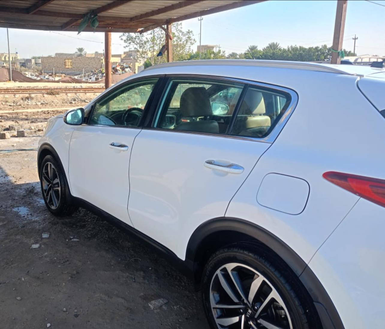 #KIAكيا سبورتج موديل 2019
 رقم قادسية بسمي 
🚙🚙🛞🛞🚙🚙
مداور ثاني يوم 
مراوس بسعر اقل
ماشية  180 الف 
السيارة على ايدي ما مفتوح برغي بيها 
بيها كد الاشبر باب الخلف
مكانها ديوانيه📍
رقم صاحبها 
***********
ادخل للبيج بي سيارات معروضه 

🟥سعر ✍️👈🔥في التعليق يتم الرد فورا🔥🫡

🟥سعر $ ✍️👈🔥 لە کۆمێنت بنوسە یەکسەر وەڵام 
دەدەیتەوە🫡
———————————
بيع السيارات :: CARS#
👆👆👆👆
لعرض. سيارتك على الصفحه مراسلتنا واتساب

#للبيع - #سيارات - #معارض  - #معرض - #سياره
