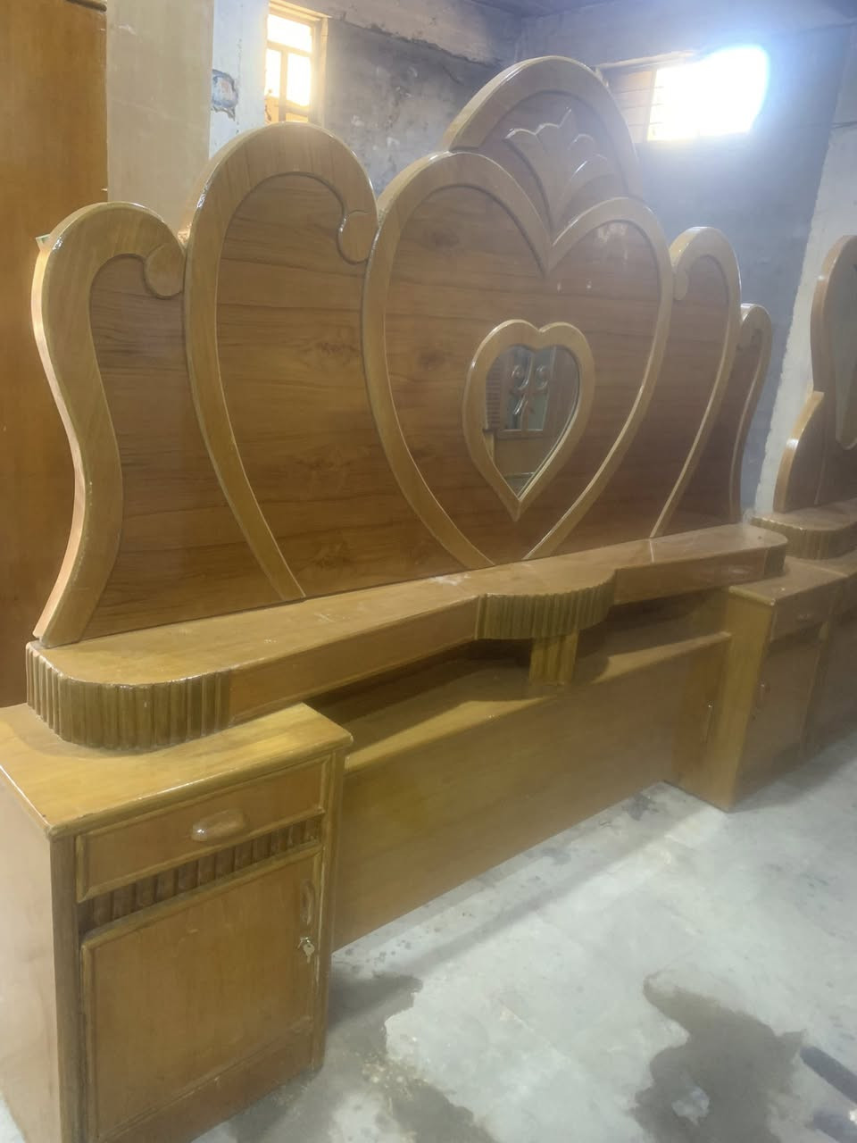 غرفه ست ابواب مستعمله الوجه 5ملم الداخل صاج الضهر جرجوبه 
السعر 950الف
العنوان حله شارع ابو القاسم مجاور جامع ابو القاسم
الرقم ***********
