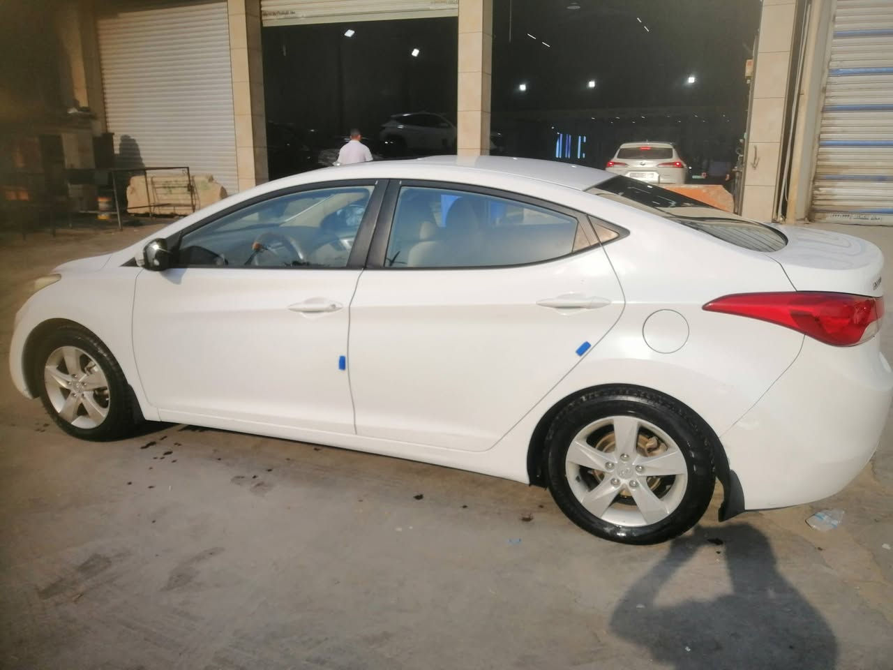 النترا موديل ٢٠١٣ بيضة خليجية فول عدا البصمه مكفول كفاله عامه ماشيه ١٢٥ الف المواصفات
اسلايت
دشبول واستيرن صاج
شاشه كبيره
كامره خلفيه
ويل ١٦
المحرك 1800 دوش المرغوب
السعر ١٣٠ ورقه بيه مجال للأستفسار اتصل على الرقم ***********
