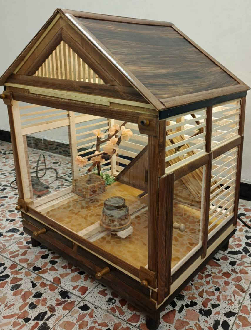 قفص طيور خشب جديد ممستخدم للبيع الطيور الارتفاع 80سنت
العرض 63 سنت   العمق 47
 وكل جانب باب جام سلايد  ويوجد فيه  اناره وجراره للاستفسار  عام مامتواجد.  فقط فقط  فقط فقط فقط ماسنجر  ماسنجر متواجد  توصيل متوفر


**إذا كنت صاحب هذا الإعلان وتريد حذفه لأي سبب، رجاءا أرسل رسالة إلى الدعم الفني**