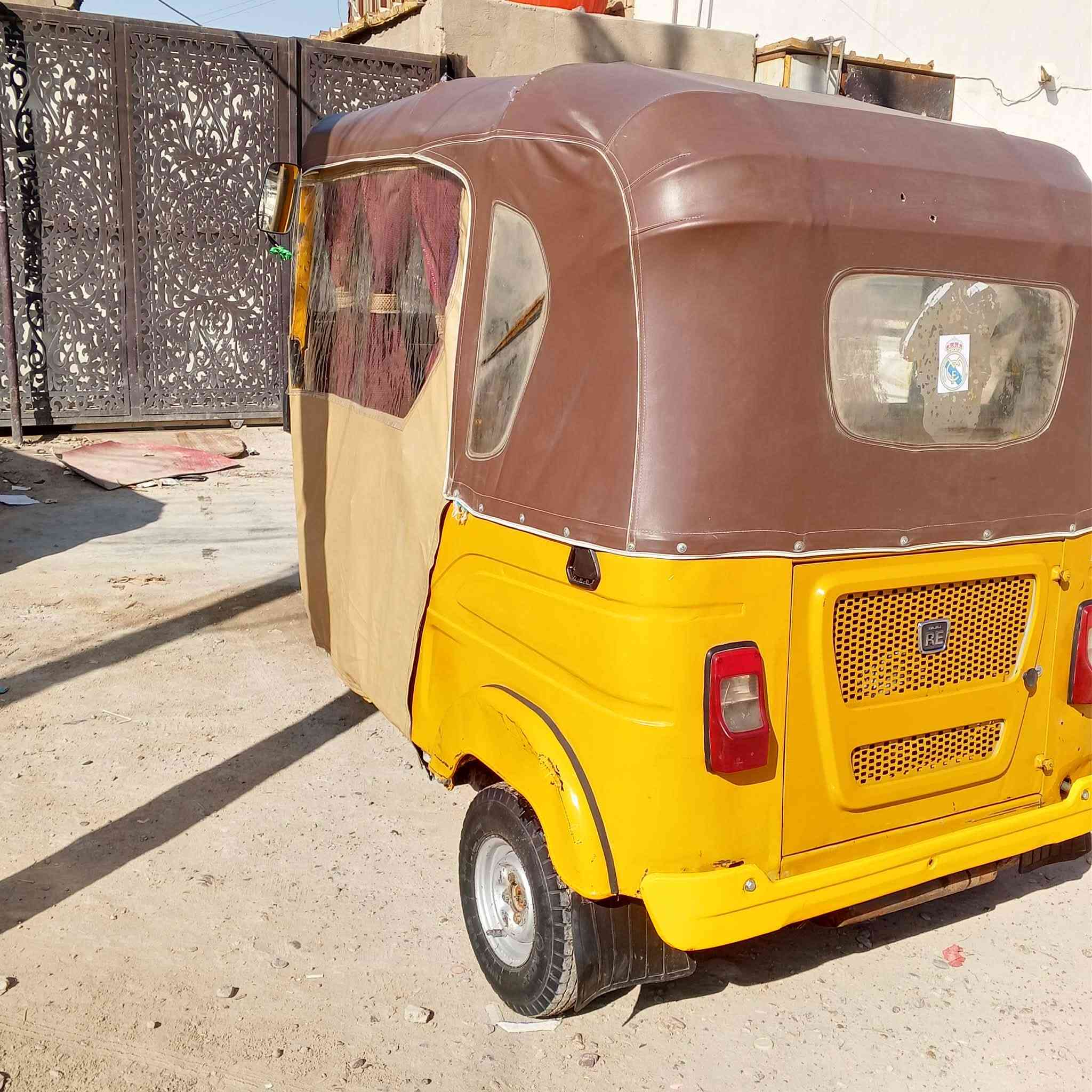 سلام عليكم تكتك للبيع موديل 2021 وخير من الله مكاني بغداد المشتل الاتصال على هذا الرقم ***********
