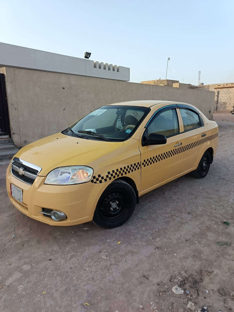 السلام عليكم افيو للبيع ٢٠١٠خليجي كير عادي رقم نجف مصفره هيه السياره علا  وضع الشركه جاهزه كير ومحرك وحداديه شرط كهربايات كله شغاله تخم تاير توني شاده السعر٤٨المكان الدوانيه غماس للستفسار اكثر اتصال عل رقم***********واتساب
