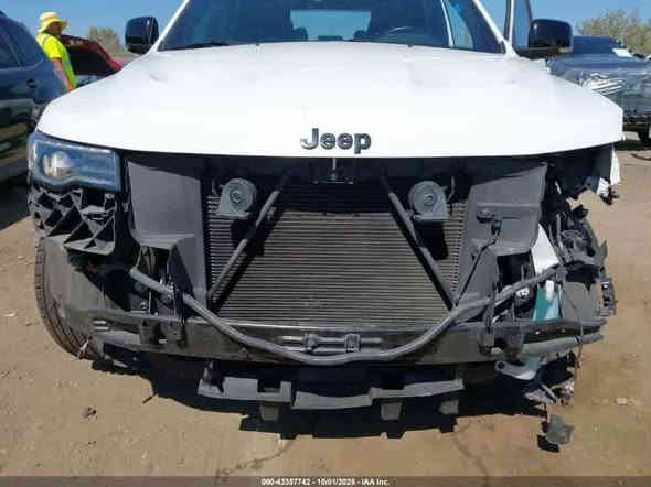 سلام عليكم 
جيب لمتد اكس موديل 2021 فووول موصفات الحادث موضح الصور 
مده الوصول شهرين  واصل بغداد يوسفيه على المشتري بس ترقيم وتصليح ابيع على حادثها  
السياره طابه بكتاب دبلوماسي 
السعر 240ورقه واصل بغداد اليوسفيه 
عنوان المكتب شركه المصطفى للمزادات الامريكيه العنوان بغداد المنصور قرب البرج الاتصال 
***********
***********
