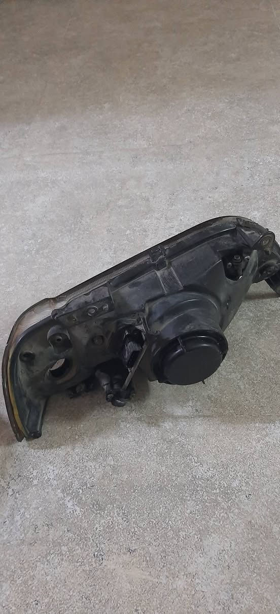 سلام عليكم
لايتات سايبا شرط نضاف لاكسر لافطر  كدام العين
شراي اتصل على الرقم***********
السعر17بيهم مجال قابل للتفاوض
