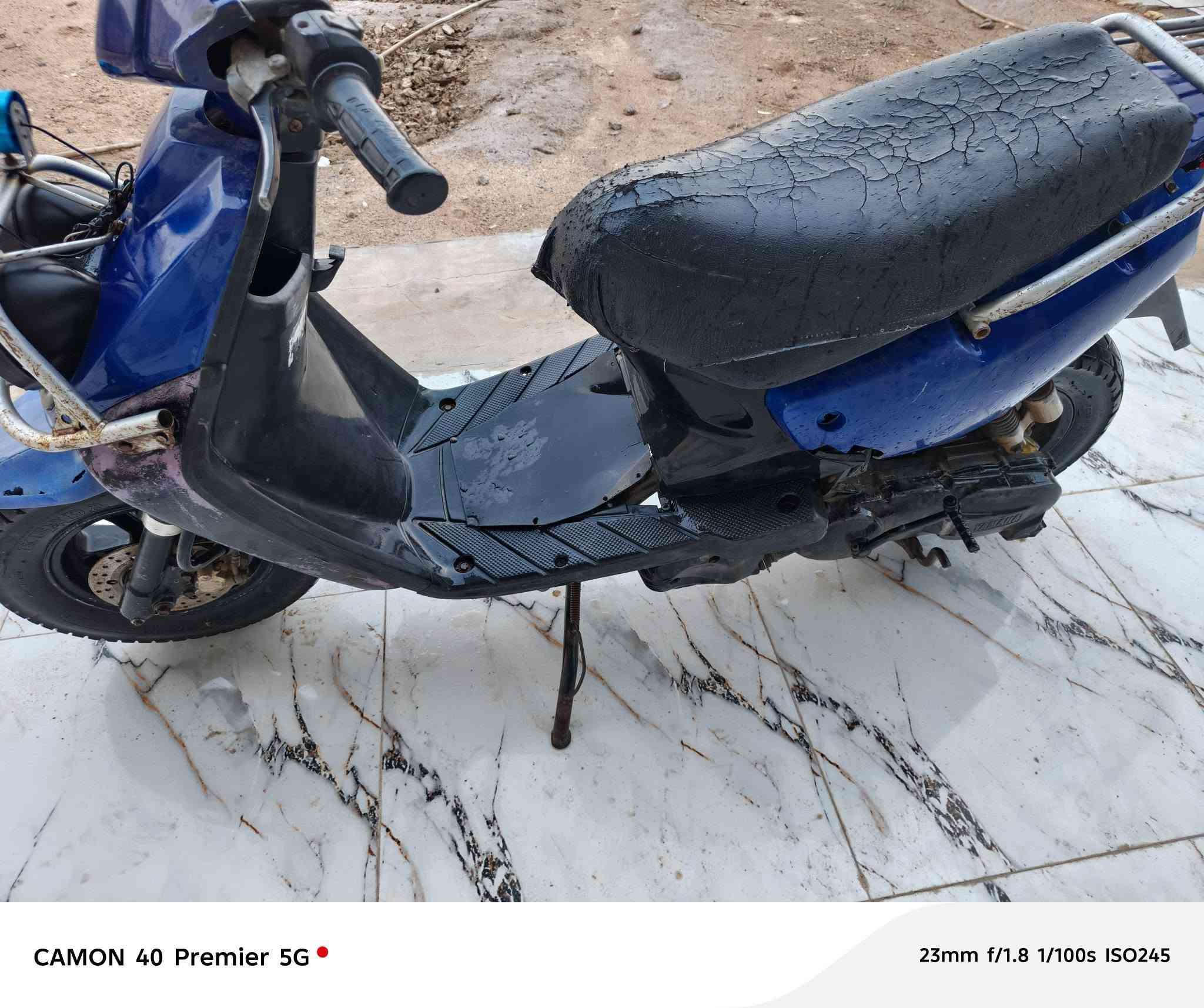 سلام عليكم دراجه جبلي مدري شسمهه كهربائيات شغاله كله هورن بس السلف عطل مدري شبي مجفته قبل 3ايام دراجه خير من الله العنوان القرنه ناحيه الثغر صيطره الجوابر رقمي *********** بسعر رخصي ومناسب
