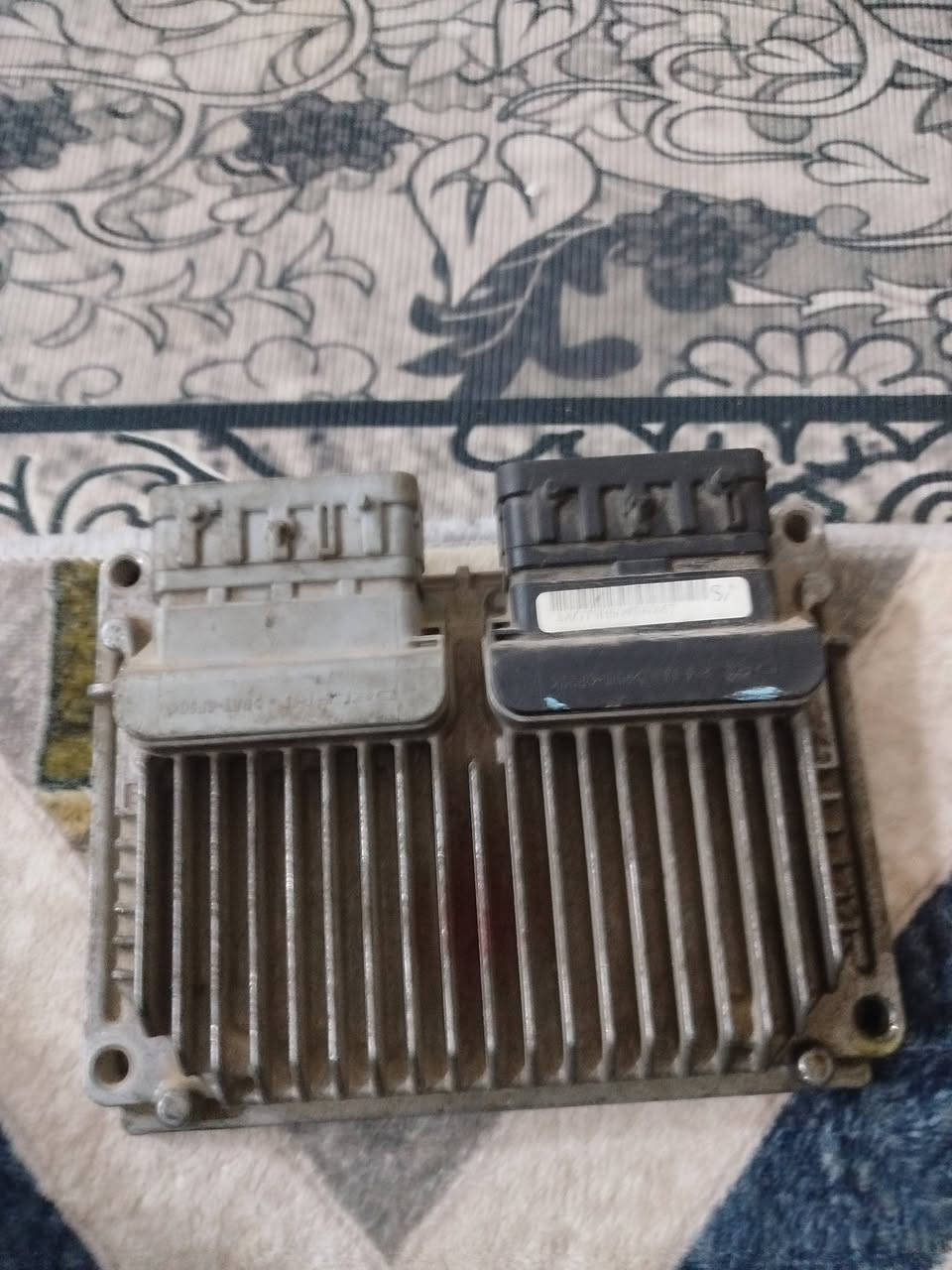 السلام عليكم عقل افيو AS للبيع مال حاويه على الفحص سعره مناسب مكان النجف ***********
