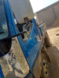 قمرة بزون • شاحنة • ٧اوراق