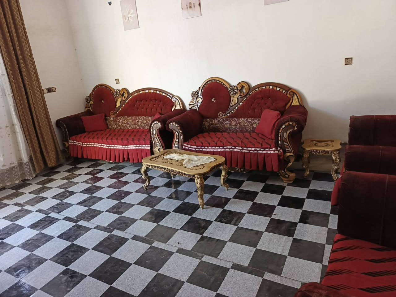 للبيع نضيفات فول ماعدة التخم الملكي


**إذا كنت صاحب هذا الإعلان وتريد حذفه لأي سبب، رجاءا أرسل رسالة إلى الدعم الفني**