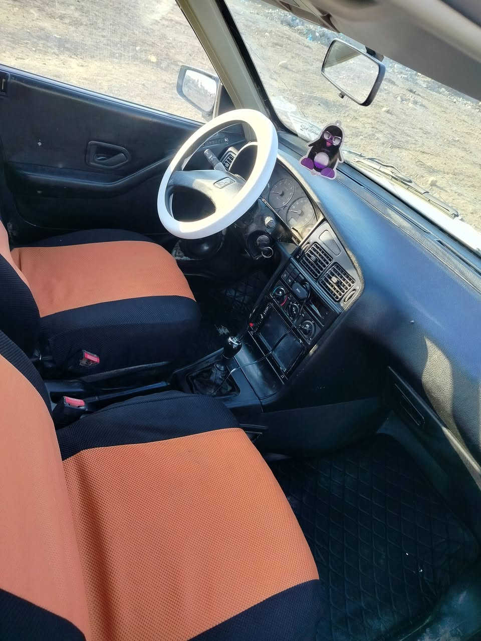 يالله سلام عليكم بيجو 405 موديل 12 سنويه ل ٢٨ رقم بصره الماني سعرها ٢٣ وبيها مجال 
مكينه كير بلاد كفاله كهربائيات عامه شغاله فقط التبريد بيه خلل كهربائي منضومه جاهزه
حداديه زينه 
طخم تايرات جديد 
مكانه ناصريه مركز شراي اتصل وبخدمتك 
***********
