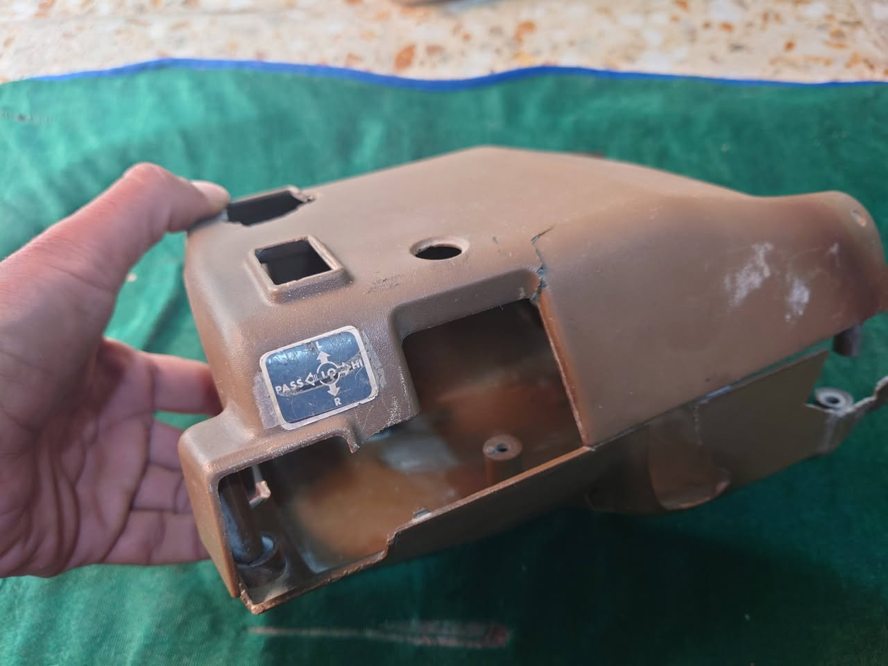 غراض كراون 81 ديلوكس مكاني بغداد ***********
