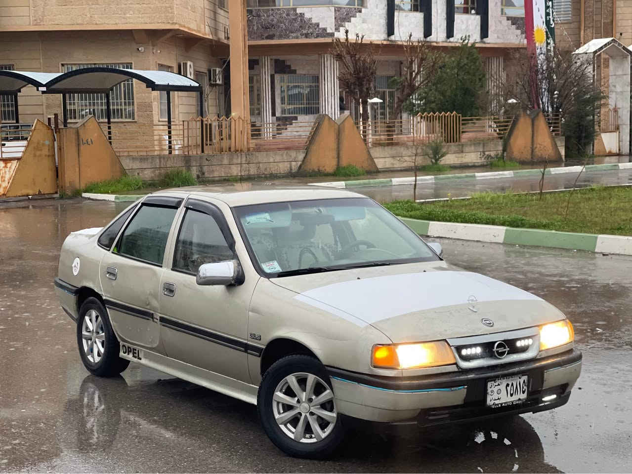 بەناوی خوای گەورە و میهرەبان 
تایبەت بۆ بەهار و سەفرە شتی مەزبووت 

ئۆپڵ ١٩٩٢. ئاڕم پلاستیک سلێمانی   مەکینە ١٦ قایش پان 

یەک ٢٥٠ دیناری مەسروفی تێدا نیە 
ئاڕمەکەی تا ٢٠٢٤ نووێ کراوەتەوە هەتا غرامەشی تێدا نیە تەنها ئەسڵەکەی بزر بووە ئیتنساخی لەگەڵە بەشەرتی هەموو شت 

ئاڕم بەشەرتی ئەوەلیات زۆر مەزبووت و بێ کێشەیە 

گێڕ مەکینە تەقە و ڕەقە کارەبای موس بڕاوە بەشەرت 

دەحامی بۆ دەحامی بەشەرت و بە زەمان 
نووکە دەرزی دەحمی نیە 
 
قفڵ مەرکەزی 
سوکان پاوەرێکی زۆر خۆش 
کامل گێچەکانی ئیش دەکا 
هەتا بڵێی گەرمیەکی خۆشی لەسەرە 
سویچی بیلادی لەگەڵە 
لایت و فولی و چواری زۆر مەبزووتی لەسەرن 

٤ تایەی تازە و ویلی نوێ 

لەخزمەتان دام سەیارەکە هەتا بڵێی مەزبووت و جوان و بێ کێشەیە 

شوێنم ڕانیەیە قفڵ قفڵی ١٧$ گەڵایە بۆ پەیوەندی کردن

***********
***********
Viber wats app رانية, السليمانية
