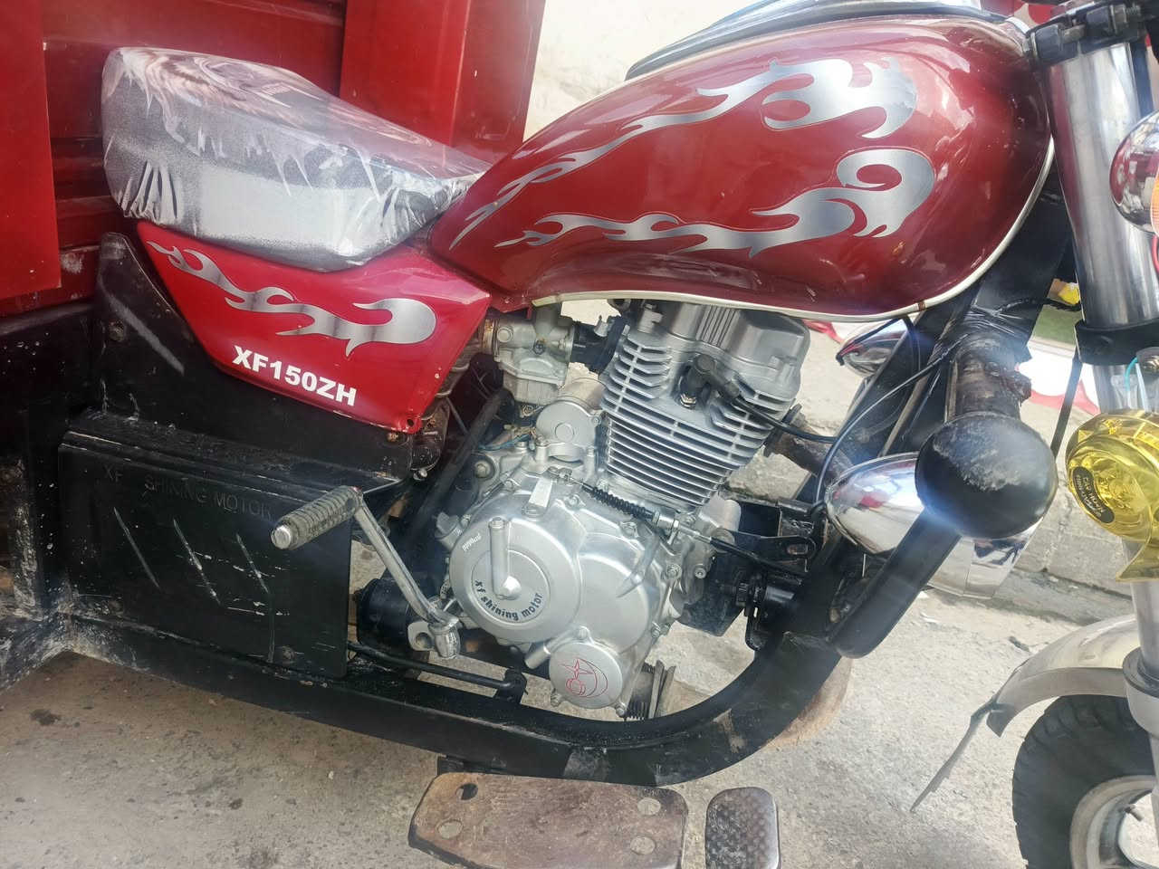 ستوته للبيع موديل 22 محرك 23 عنوان موصل كرامه 18 السعر 1800 وبيها مجال شراي طب خاص او اتصل ***********
