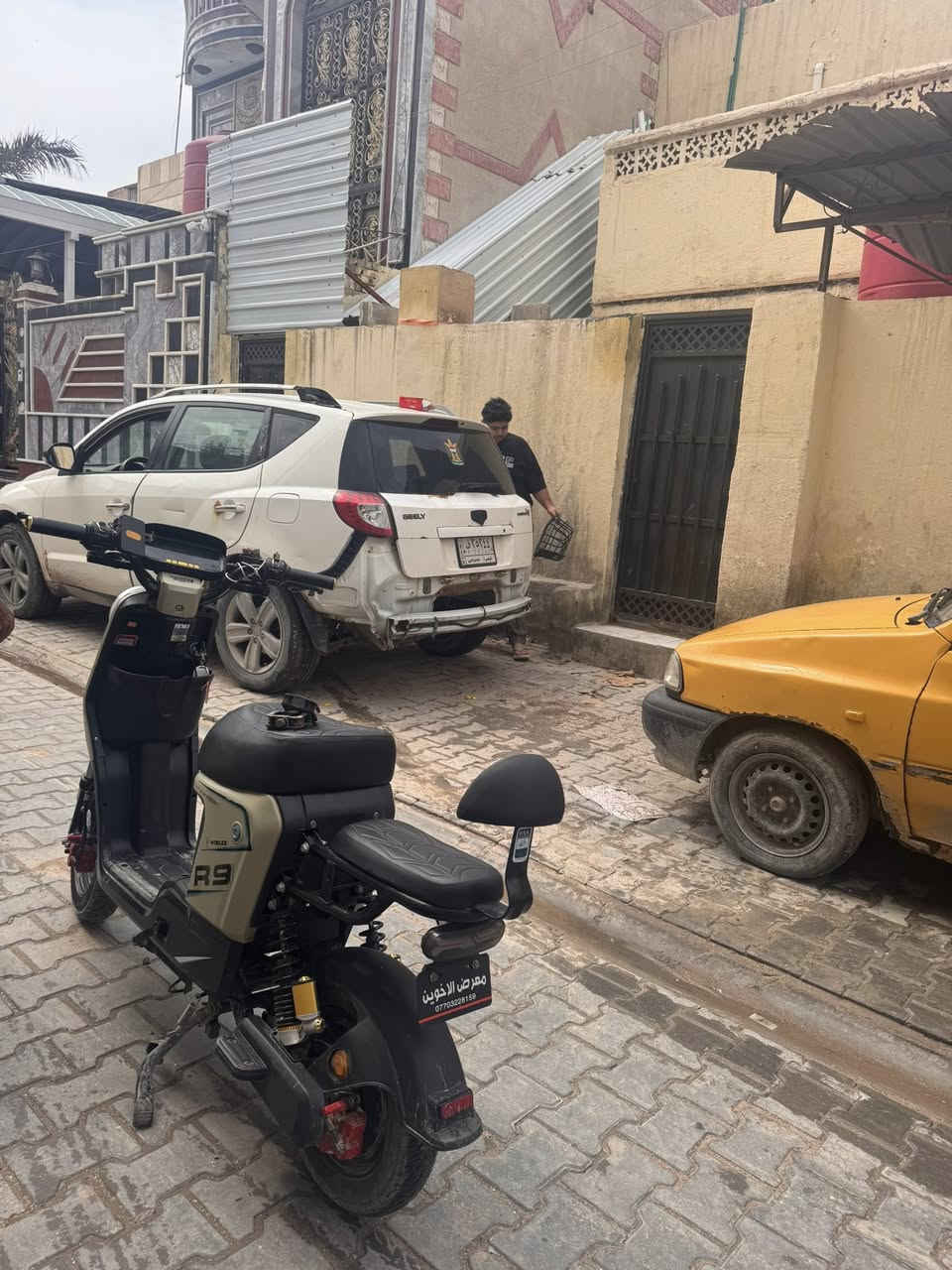 السلام عليكم دراجة R9 2026 نضيفه اخت الجديدة مكفوله من ايشي عدا الزلع بل كفر الامامي  نضيفة جدا بدون تبديل ايشي بيها السعر 425 وبي مجال للاستفسار ***********
