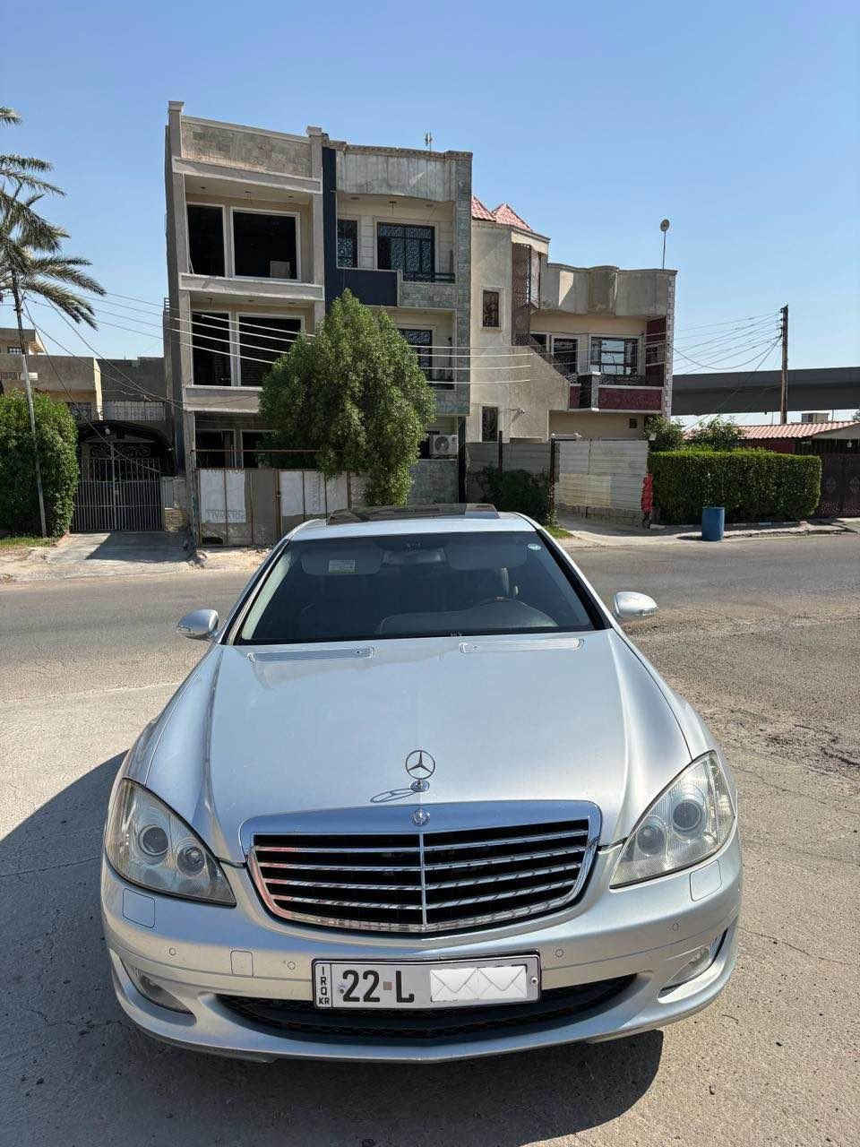 السلام عليكم للبيع او للمراوس حسب القناعة مارسيدس s350 سلايد خمس بيبان شفط بردة خلفية مقاعد تدفئ وتبريد وباقي المواصفات معروفة السيارة جاهزة وخير من الله تبريد وباتري جديد وتخم تاير جديد رايدها ب 180 ورقة تاج راسي ميعجبك المنشور  اعبرة انشاءالله اتحصل احسن منها مكاني بغداد حي الجامعة *********** بغداد, العراق
