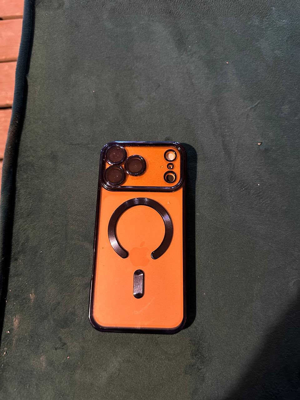 ايفون 14 برو ماكس محور كفر 17 برو ماكس ذاكره 512 مكفول وتر برو زلغ مابي شريحه الكترونيه بطاريه 85 بلادي كلشي بي السعر 900 بغداد حي الحسين 
***********
