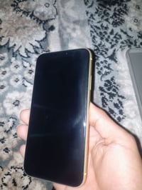 ايفون ١١ • ١٢٨ • مبدل بطارية ١٠٠