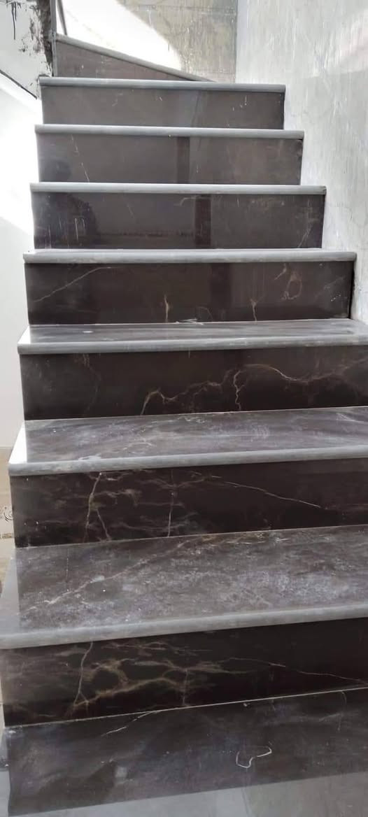 السلام عليكم خلفه متفرغ حالياً تطبيك كافه الارضيات *********** #كرخ#رصافه بغداد
