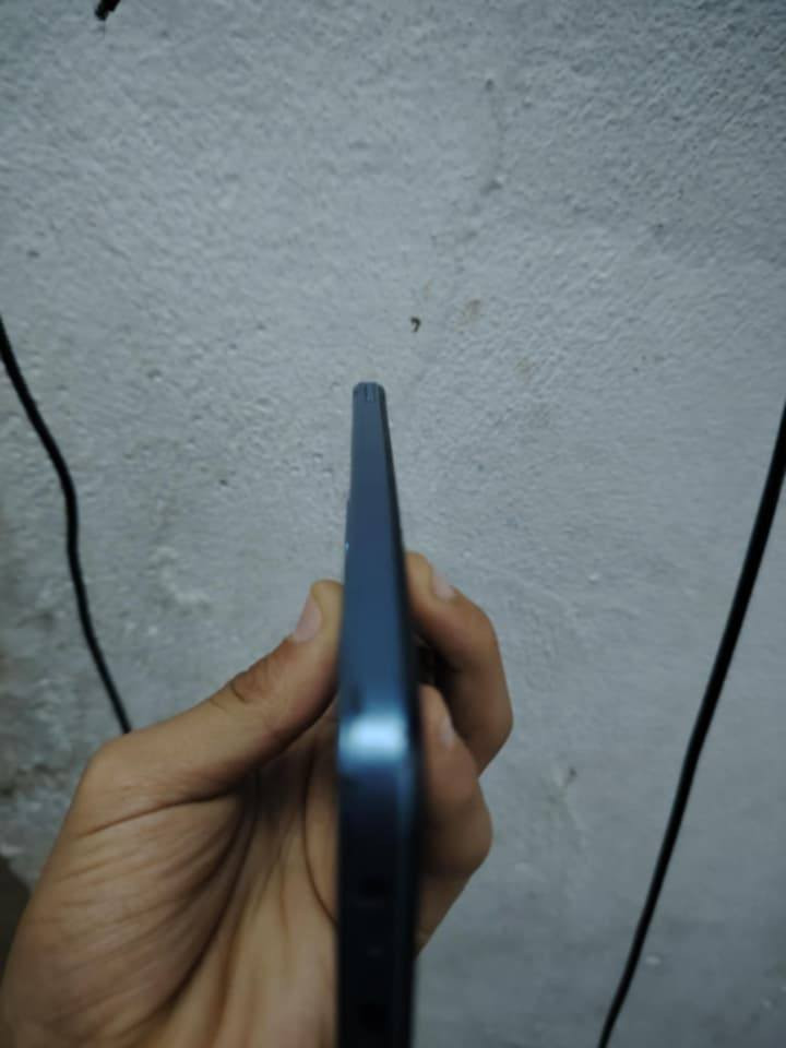 هونر إكس 6 نضيف للبيع 
ذاكرة 128 رام 4 بدون ملحقات 
جهاز نضيف  مامفتوح ببجي 
40 فريم كاميرا دمعه 
سعر 80 بي مجال قليل 
مكاني حي الانتصار شارع 60 قرب كاسر الأسعار 
رقم ***********
