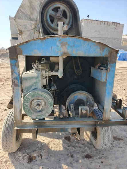 سلام عليكم خباطة للبيع جاهزة للعمل كاملة هية وغراضها المكان تكريت السعر 6 ملاين وبي مجال قليل نضافتهة احلة من الصورة  الاستفسار اكثر عل رقم ***********
