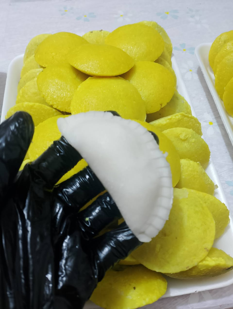 سلام عليكم حبايبي 
 
مستعدون لتجهيز طلباتكم🍕
اكل بيت نضافه طعم رؤعه كبه تمن 40 قطعه 10 فقط 
فطائر دجاج  20 قطعه سعر 10
بورك بالحم دجاج كل 30 قطعه سعرب10
كبه جريش٢٠ قطعه سعر 10 فقط  كليجه كيلو مشكل سعر 7  بتمر سعر 6 كيك  شاي  سعر قالب 6

 هاي كدامكم تجهيز طلبات زبائن الف عافيه
للحجز مراسله الصفحه او واتساب ***********
