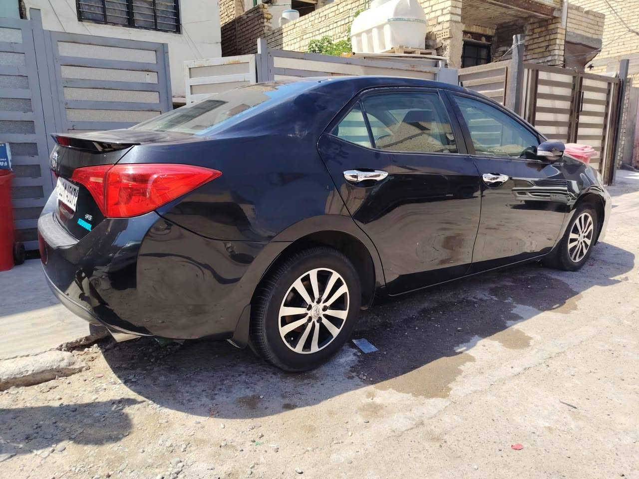 كورلة وارد امريكي موديل ٢٠١٤ محرك ١٨٠٠ السيارة جاهزة كير محرك تبريد خير من الله  بيهة قطتين صبغ بنيد وجاملغ بدون دواخل مال بيت وبسمي رقم بغداد المكان  سريع حي العامل  مقابيل المسبح الشعى ١١٠$ بيهة مجال بسيط مكلف بالنشر الاتصال على الرقم ***********
