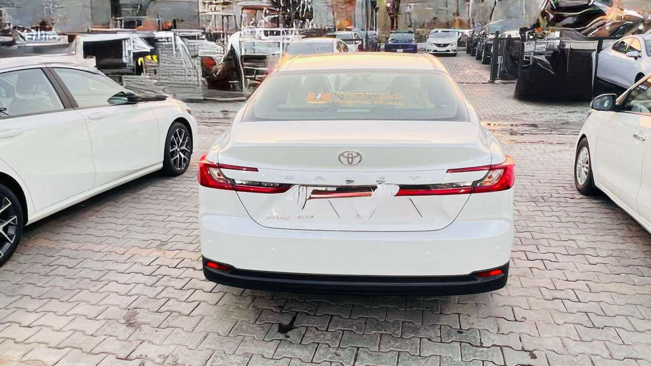 كامري 2025 مكفولة كفالة عامة ماشية 41000 شركة عبد اللطيف 
السيارة مطلوبة اقساط للمصرف 
السعر 21.5 وبيها مجال لاستفسار الاتصال على الرقم *********** واتسب فقط بغداد, العراق
