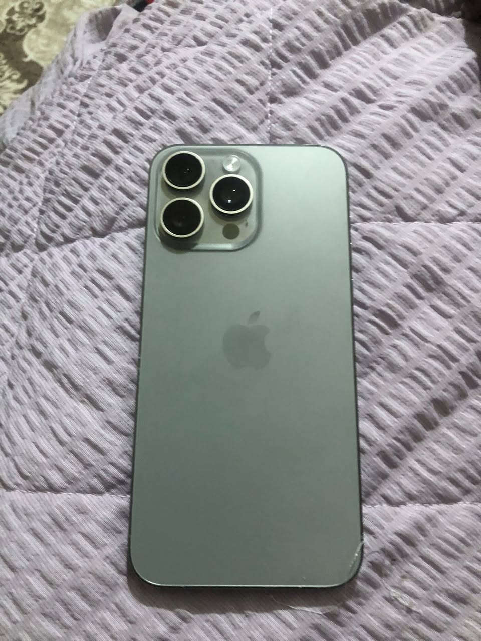 بِسْمِ اللَّـهِ الرَّحْمَـٰنِ الرَّحِيمِ 

❌الجهاز ذاكره 512❌

🫡السلام عليكم 🫡
🆕للبيع اعتذر عن المراوس 🆕
📱IPHONE 15 pro max 📱
الذاكرة 💾 512💾
البطارية 🔋87🔋
عدد دورات الشحن 🔄 366
لون تيتانيوم 
🗺️شرق اوسط A/AA 🗺️
⚠️ الجهاز نظيف جدا ومكفول ⚠️

‼️نظافه 100%‼️

‼️الجهاز فقط مبدل ظهر فقط‼️

📍العنوان 📍‼️النجف الأشرف الكوفه ‼️

للتواصل والانفتاق 🤝  الاتصال واتساب او اتصال ***********🤝

السعر 💵 1,050,000💵 وبي مجال ان شاء الله 

وفقني الله واياكم
