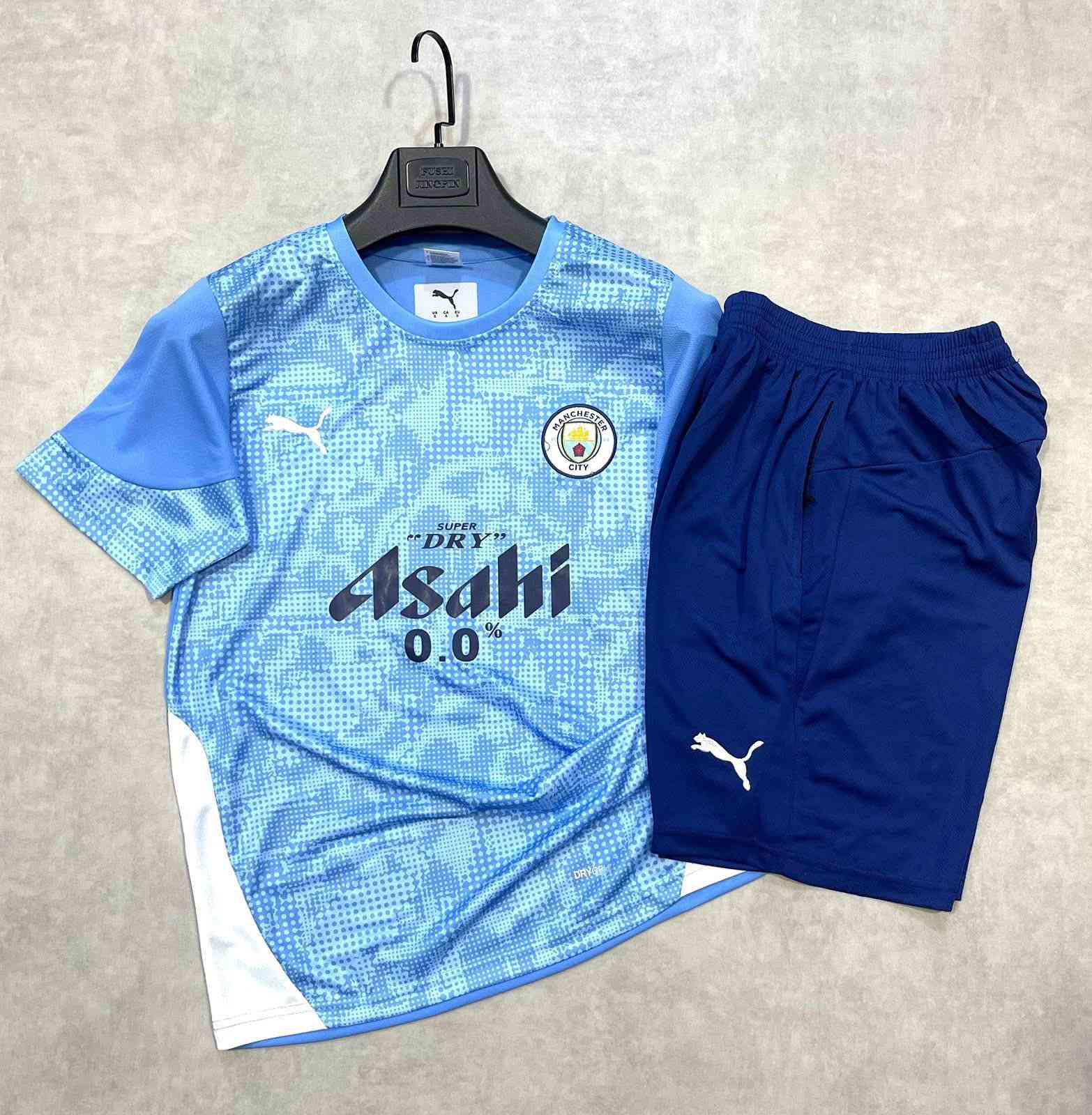 بسم الله الرحمن الرحيم
‏
بداية الموسم الصيفي/2026
تراك برمودة أندية تايلندي سحاب موديلات 2026 اكثير من 30 موديل موجود 
القياسات (M L XL XXL)حافظ القاضي مجمع عموبابا الطابق الثاني
***********
