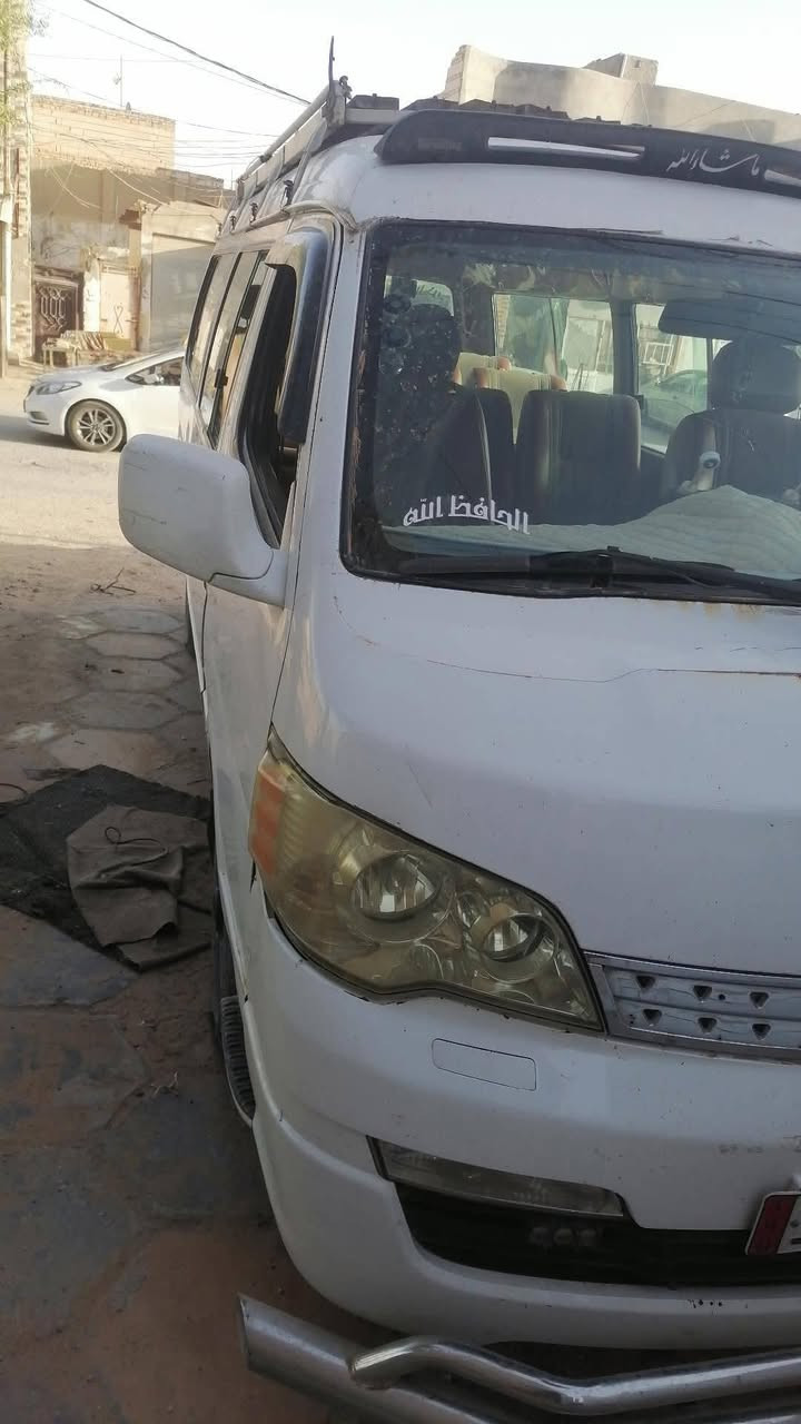 سلام عليكم  جنبي اج وان للبيع مديل 14 سياره كفاله عامع  جاهزه من كلشي مكفوله من هيئه وغرامه مروريه  السعر 85 وبيه مجال مكان السياره نجف الاشرف تصال عله رقم ***********بي واتساب
