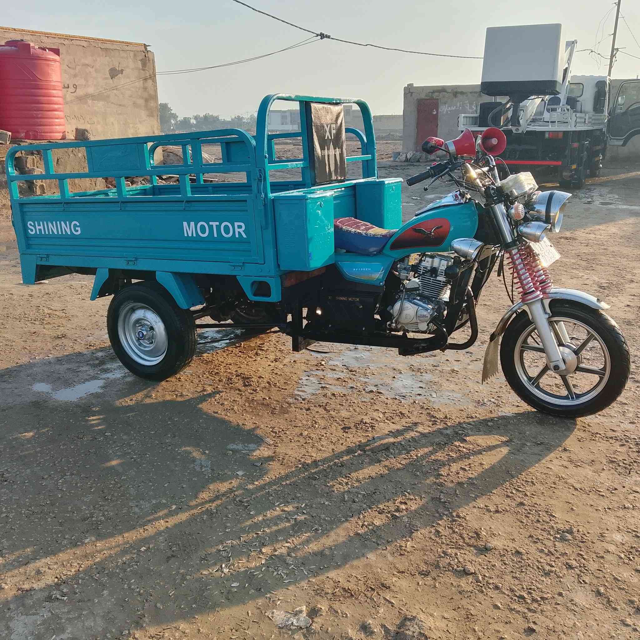 مكلف بالنشر عمي وينه اليدور مناسب وبلادي ستوته مديل 23 بلاد علا وضع شريكه رقم نكليزي سنويه تنتهي  بل 30 سعر مناسب كلش مال واحد.مستعجل مطلوب ومعتاز يريد يبيع سعر مليونين ونص شراي يدلل والموشراي لايتعبني ويكول شبيها او وين مكانك مكاني سماوه قضاء النجمي كلشي واضح بلمنشور رقم صاحب ستوته ***********
