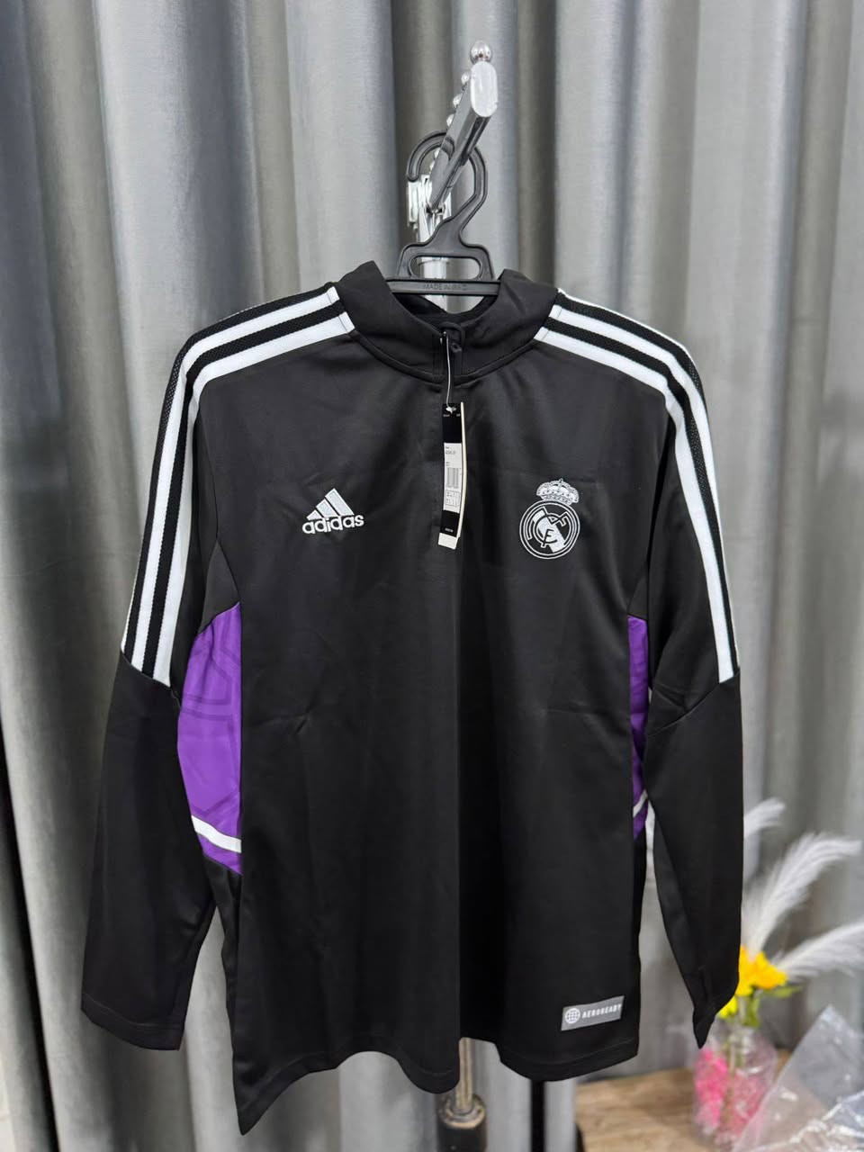 السلام عليكم عندي ٢٥قطعه دريسات كلهن ماركات عالمية جديدة أديداس ونايك وبومه سعر القطعه ٥


**إذا كنت صاحب هذا الإعلان وتريد حذفه لأي سبب، رجاءا أرسل رسالة إلى الدعم الفني**