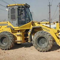 شفل فور كاوه حجم ٣١٠مكفول رقم نجف  المكان بغداد السعر ٢٧٥  (٠٧٨١٨٧٩٠١٣...