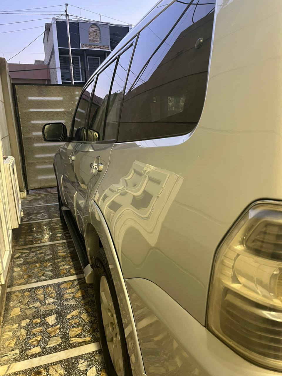 السلام عليكم
بايجيرو ٢٠١٠ بغداد
حبتور ماشية ١١٠ جديدة وممتعوبة
مكينة ٣٥٠٠ برغي ممفتوخ بيها 
تخم تاير جديد غرفتها نضيفة جدا حدادية جاهزة
مكفولة من الصبغ فقط (دعاميات) +بارد موضح بالفديو باسمي تحويل ثاني يوم سعرها (١٤٧) مكانها بغداد البلديات *********** ابو حسين
