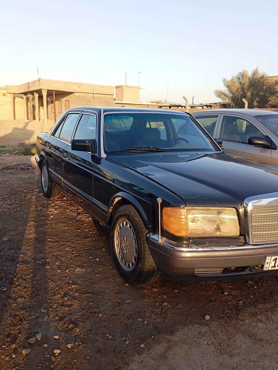 سلام عليكم(( 50)) وبيه مجال بصيط للبيع مارسدس موديل 91 جديده مكينه وكير جديد تبريد  ثلج 🥶 مكينه vvtمحوره داخل جديد تخم تاير رقم المبايل***********📱 مكان بابل كفل
