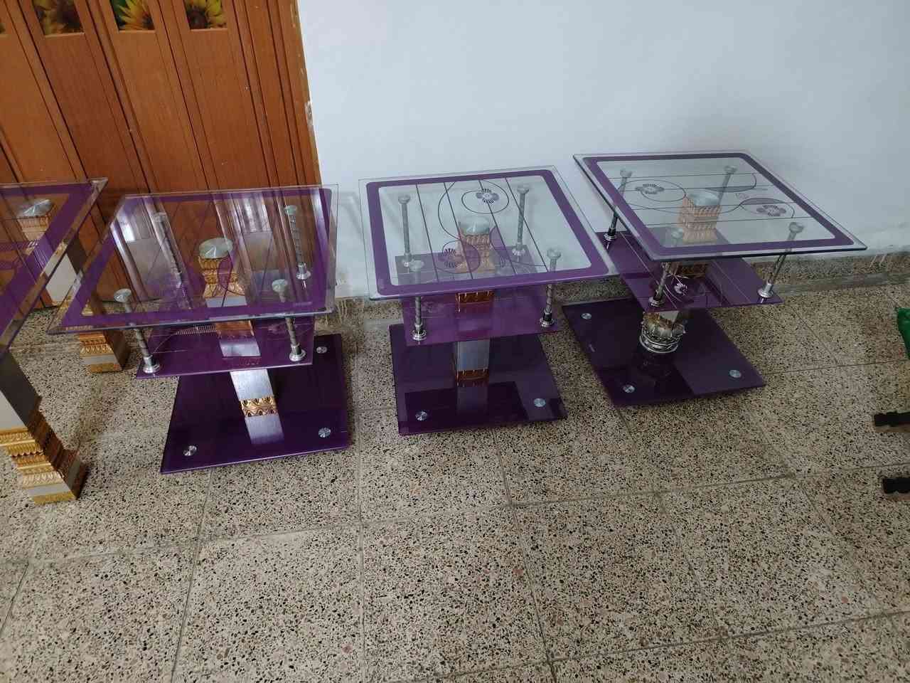 للبيع ميز بلازما استريو وإضاءة ملونة
مع سيت طبلات زجاجية
الاتصال على الرقم ***********

