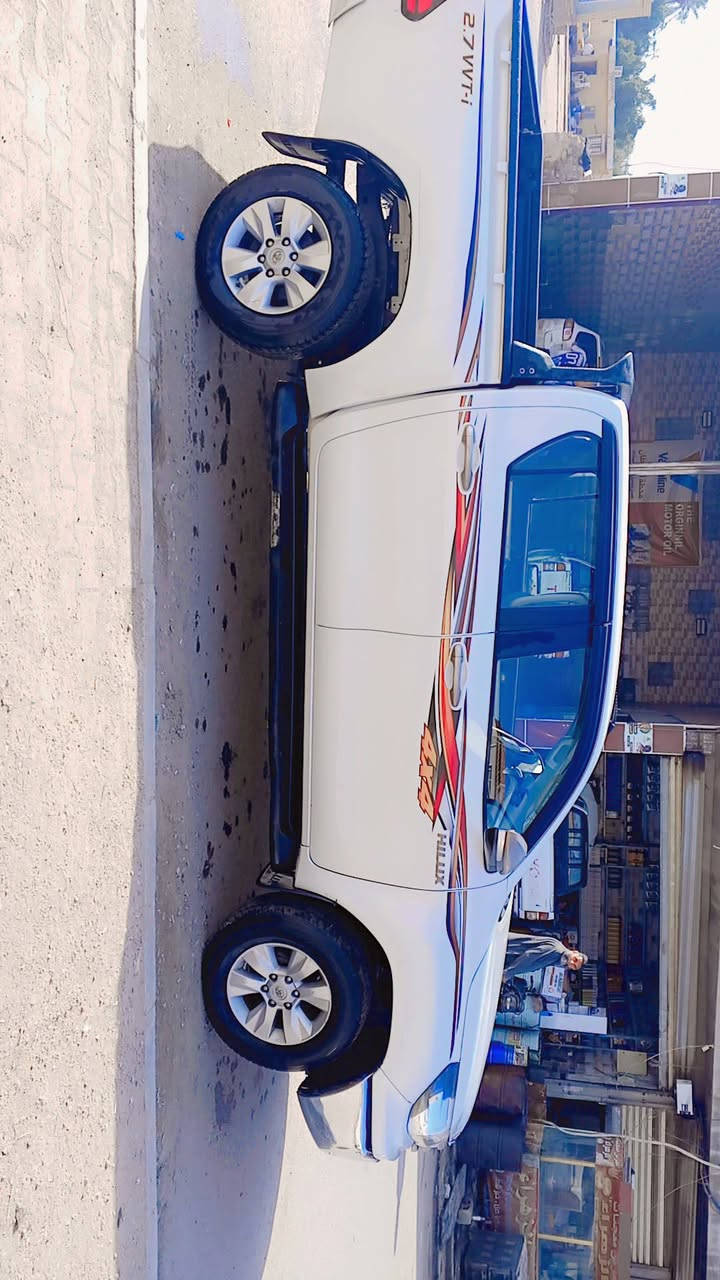 يالله سلام عليكم ورحمه الله وبركاته سياره للبيع تويوتا هايلكس فورويل 2016كيرعادي رقم ميسان مشروع وطني  سنويه لحد2029العنوان ميسان  ***********
