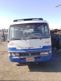 وبركاته  سياره كوستر للبيع نضيف حيل  معمره رايمن تايرات جداد اذا اتريد...