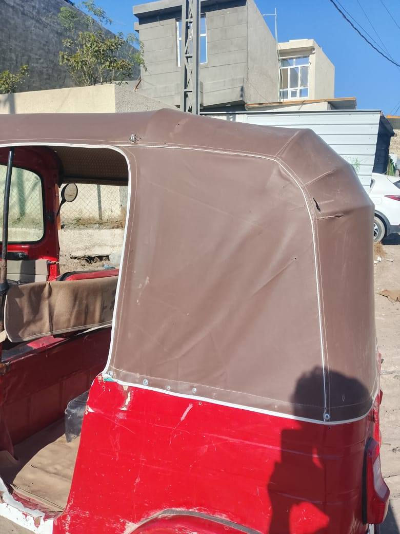 السلام عليكم تكتك للبيع موديل 2017 اوراق كامله قبور القلم معمره جديد كبل لشارع *********** بي واتساب العنوان ابو غريب السعر مليونين و٦٠٠ وبيه مجال
