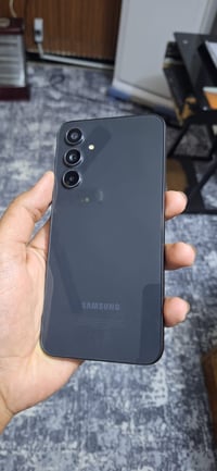 A54 5G  ذاكره256  رام 8  سعر 275 وبي مجال بسيط  للتواصل 07751800052