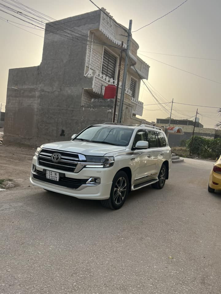 السلام عليكم من رخصة الادمن عندي لاندكروز موديل2020 رقم بغداد كراند تورنك فول الفول مواصفات ام الدعاء رقم بغداد انكليزي بسمي بيها جاملغ خلفي وباب رش اثر طخه كلش بسيطه السياره 6سلندر ممفتوح بشرط ماشيه 140الف حقيقي مواصفات فول 8ايرباك كشنات كهرباء جهتين جنطه كهرباء عداد ليزي مرايه شفط +ترحيب 5كامرات حساس امامي خلفي رادار امامي خلفي جانبي طفايه حريق فتحة سقف وبعد بيها هواي مواصفات رايدهاب398 ارخص لاندكروز بالعراق مكان السياره بالحله رقمي *********** او *********** اخوان اقره المنشور زين واتصل والي ميعجبه السعر او السياره يعبرها بكلام طيب واسف على الاطاله
