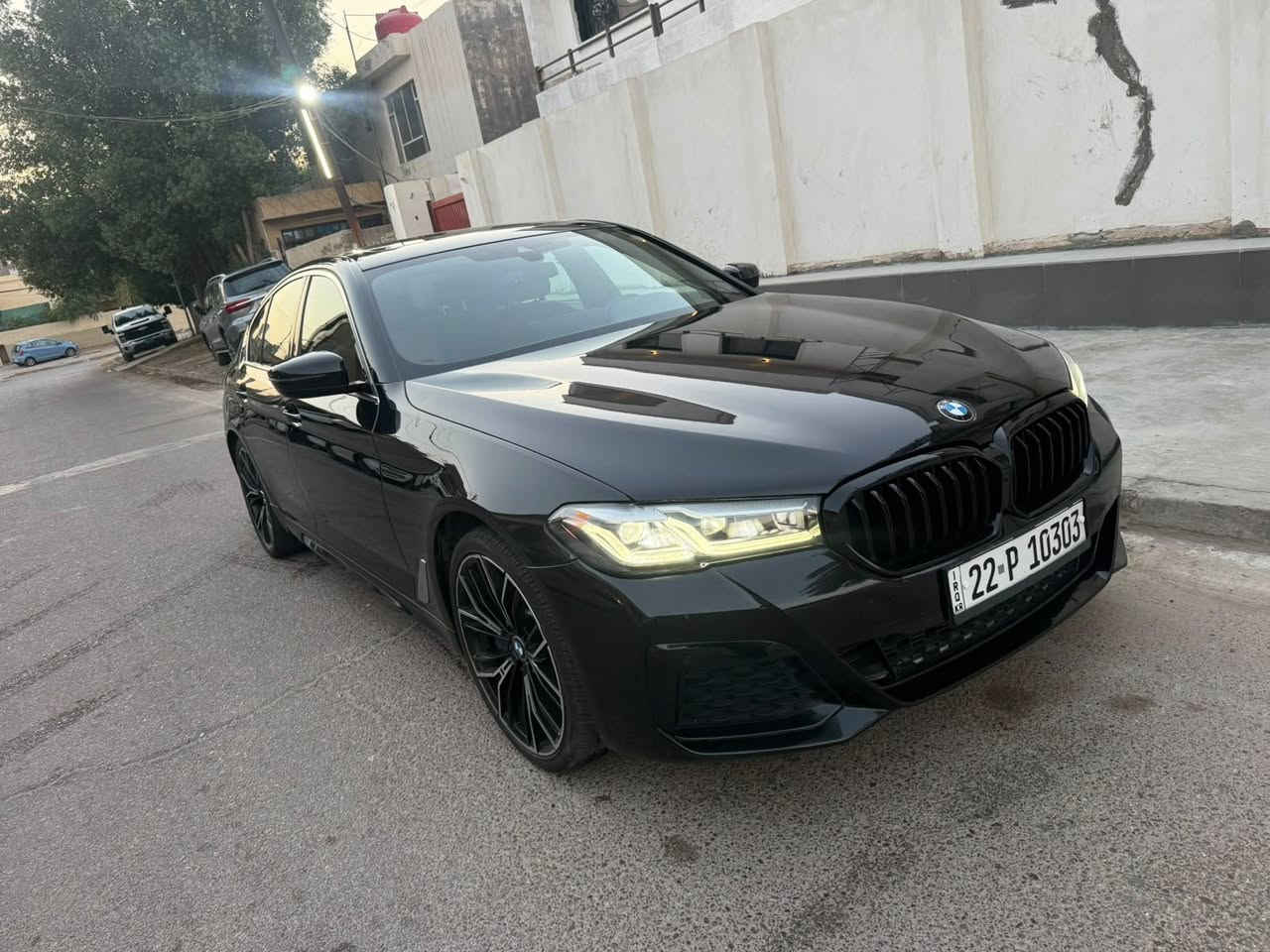 540 موديل22
مواصفات عادية داخل مشمشي بلاد جديدة ستخدام شخصي ماكو اي نقص سيارة كاملة مكان السيارة المنصور 
***********

