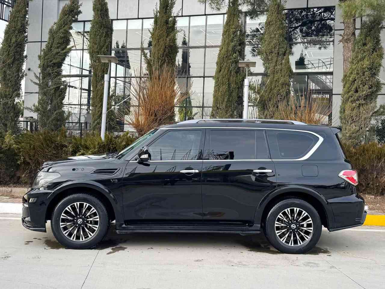 بسم الله الرحمن الرحيم  

نيسان  ارمادا   وارد امريكى  2017     فول ماعدا  فتحة  🖐️

🔴 سياره   بس  جملغ  خلفى  سايق  صبوغ  🖐️

🔴 كير و محريك و صدر  كلة  مضبوطة  شرط
🔴 سنوى   بسمى   
🔴   مواصفات  فول ماعدا  فتحة
{ بصمه - كاميرا - حساس - ستيرن كهربائى - سنوق شفط
- كشنات هيتر - 7 راكب - داخل مشمشى - فورويل }
-----------------------------------------------------

🔴  سعر        188  💵
🔴  مكان      سليمانية  🌇
🔴  رقم       *********** ☎️
----------------------------------------------------- السليمانية, العراق
