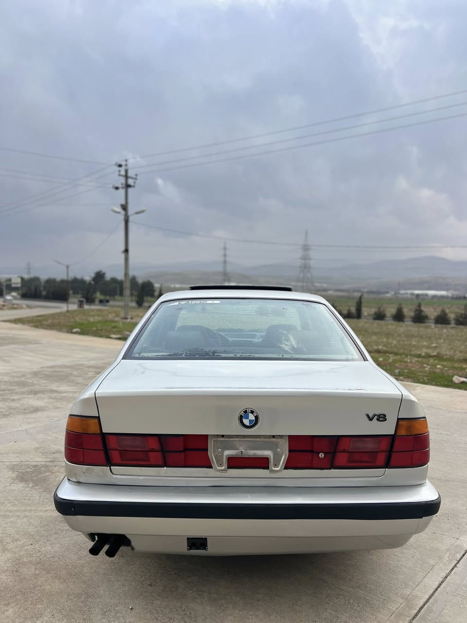 سەرەتا بەناوی خوایگەورە بیئێم مۆدێل ١٩٩٣ مەکینە ٥٢٨ تۆماتیک ئارمی هەولێر چوار جام کارەبا سڵایت ئاوێنە گوێ تەبریت ساردو گەرم تەقەو رەقە بەشەرت بەرخ کوشن جلدو سیاحی ناوودەری لۆک یەک دینار مەسرەفی تیا نیە دەعامی بۆدەعامی بەشەرت مرخ٣٨$ 
***********
